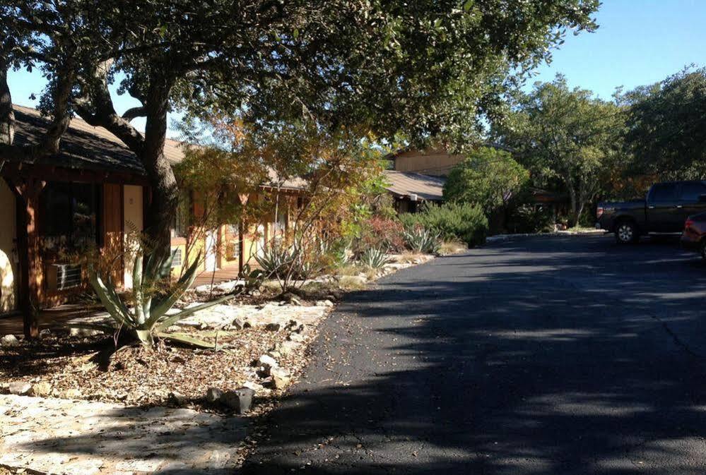 The Bygone Villa Wimberley Exterior foto